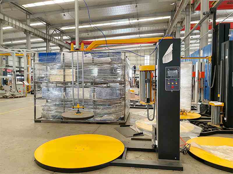 輕質(zhì)托盤易晃動？壓頂型纏繞包裝機